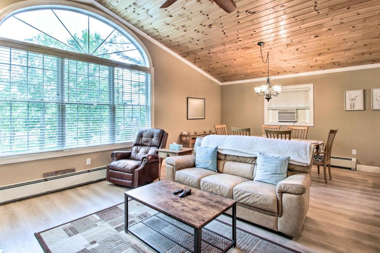Readfield Retreat With Lake Maranacook Views! Esterno foto