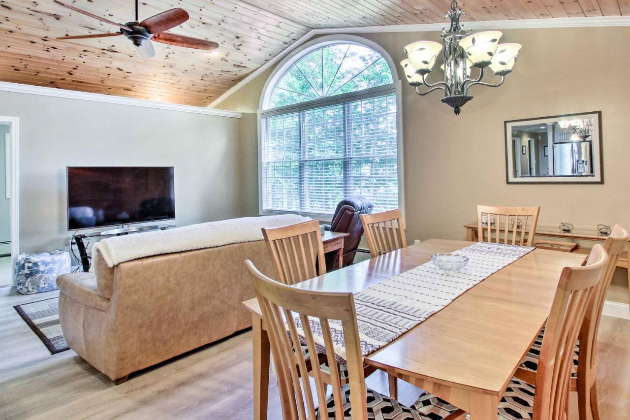 Readfield Retreat With Lake Maranacook Views! Esterno foto